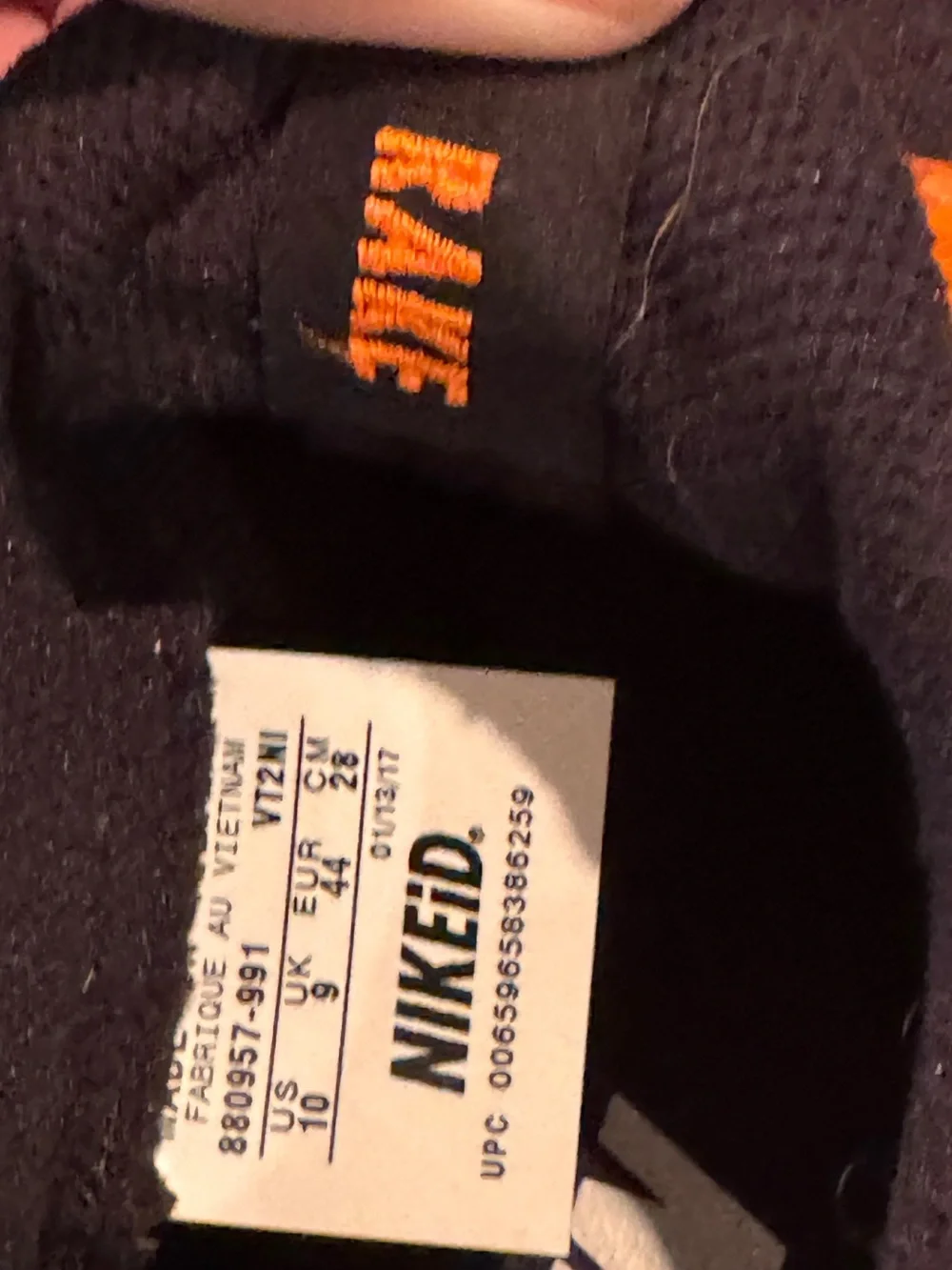 Nike Black Slip-On Sneaker with Purple and Orange Ombré NikeID Custom Size 10